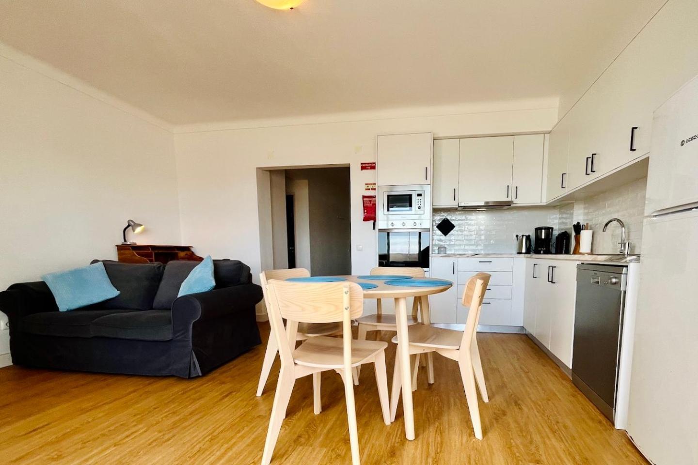 Apartamento Luciana - Beachside, Balcony, Sunset View Ferrel  Zewnętrze zdjęcie